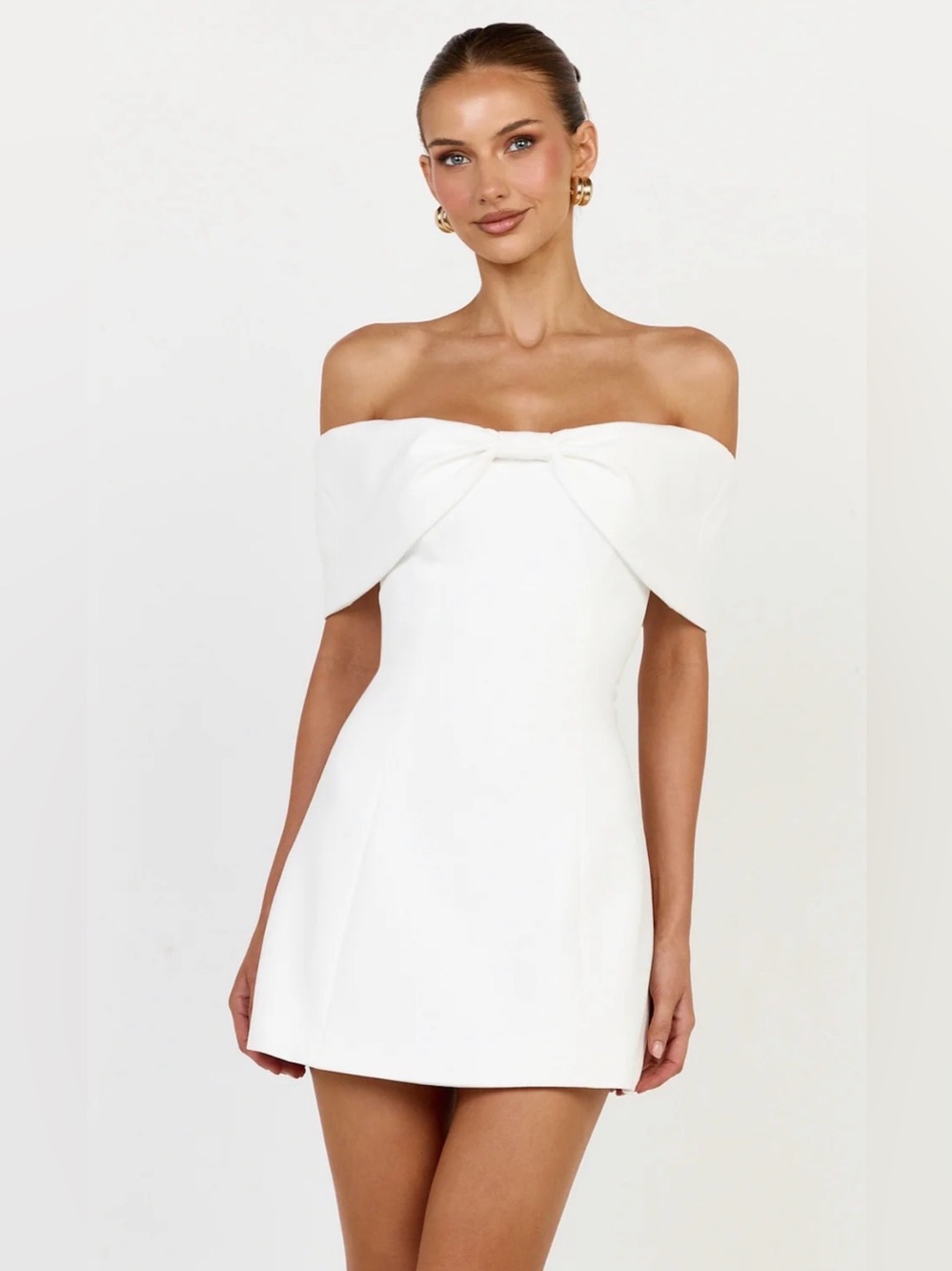 THALIA MINI DRESS - OFF SHOULDER BOW DETAIL DRESS IN WHITE